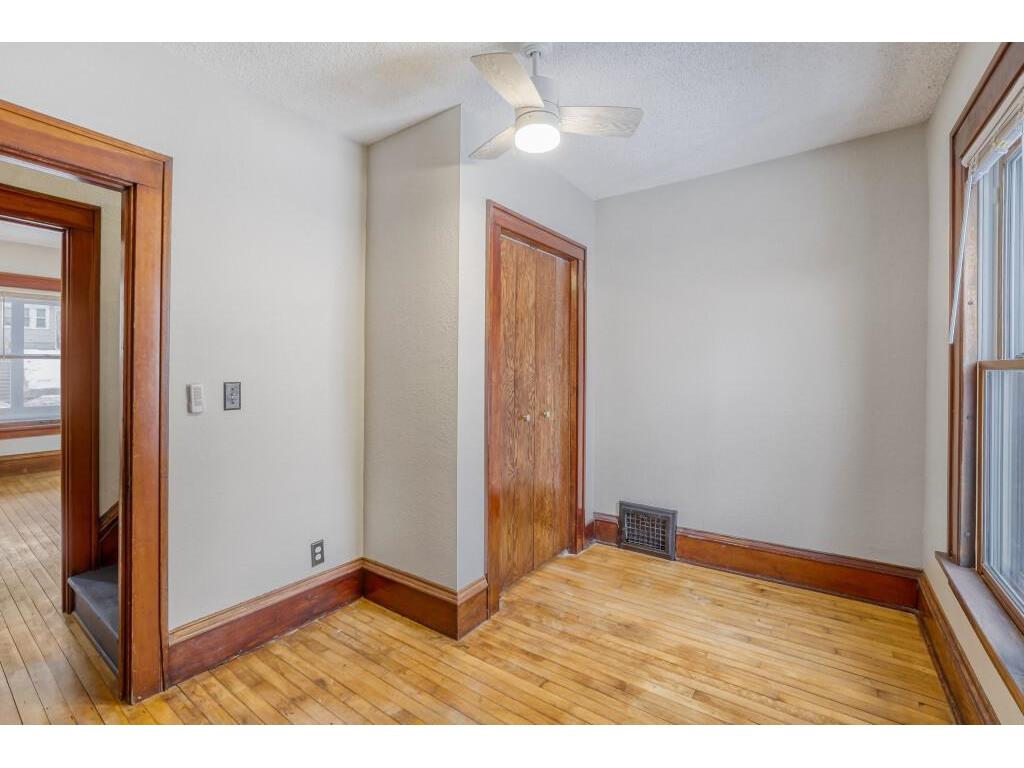 2718 Sheridan Avenue N Minneapolis MN 55411 7016644 image20