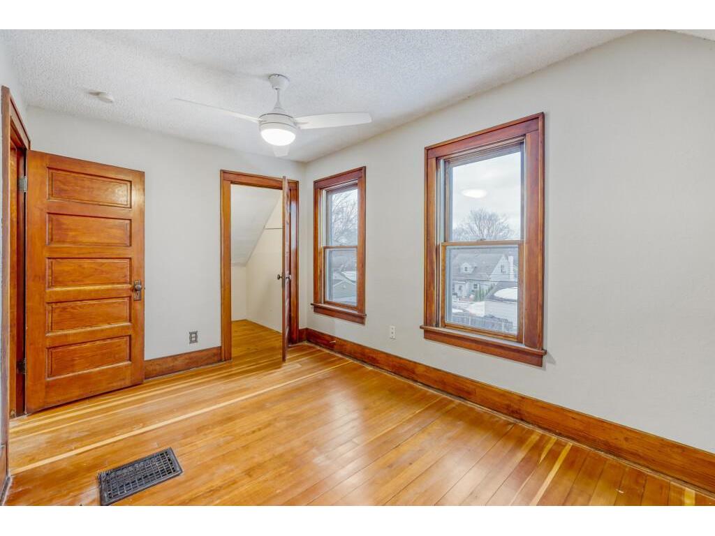 2718 Sheridan Avenue N Minneapolis MN 55411 7016644 image22