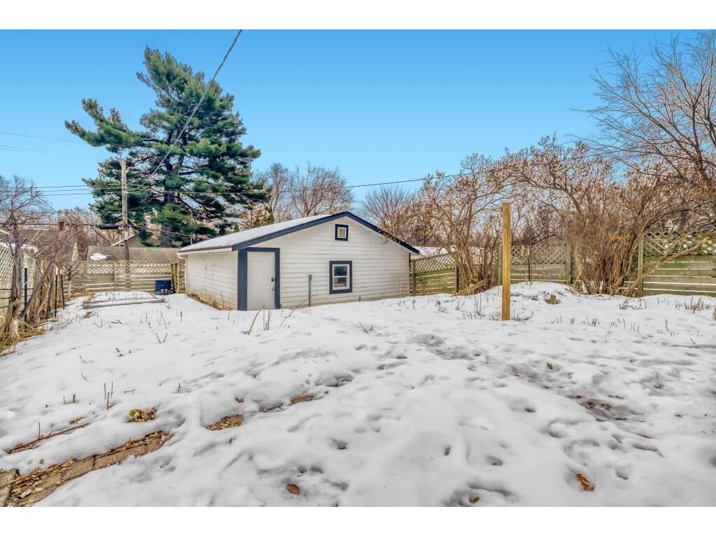 2718 Sheridan Avenue N Minneapolis MN 55411 7016644 image27