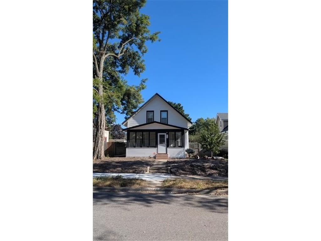 2718 Sheridan Avenue N Minneapolis MN 55411 7016644 image3