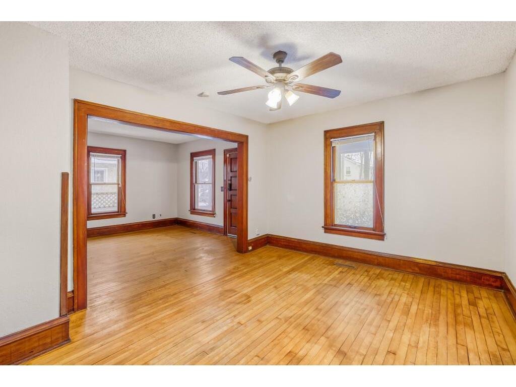 2718 Sheridan Avenue N Minneapolis MN 55411 7016644 image9