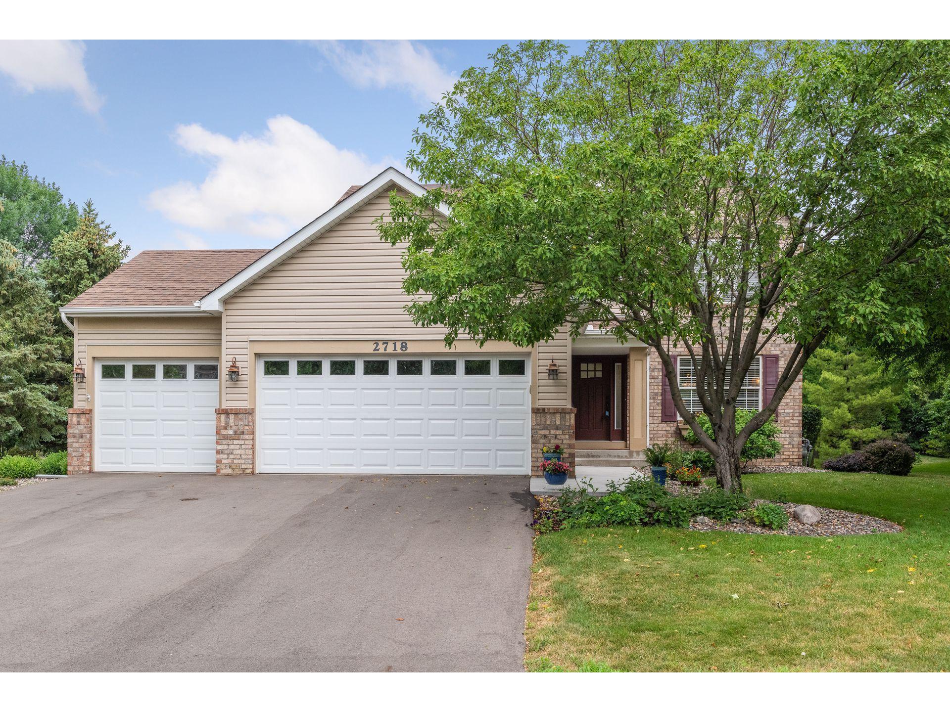 2718 Simons Drive, Chaska, MN 55318 MLS 6006030 Edina Realty