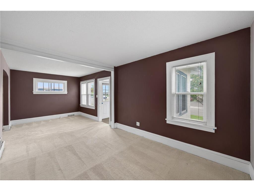 2719 16th Avenue E North Saint Paul MN 55109 7082525 image12