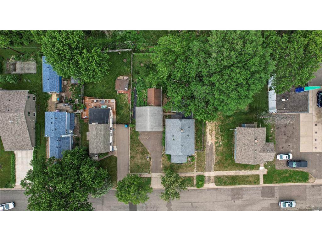 2719 16th Avenue E North Saint Paul MN 55109 7082525 image39