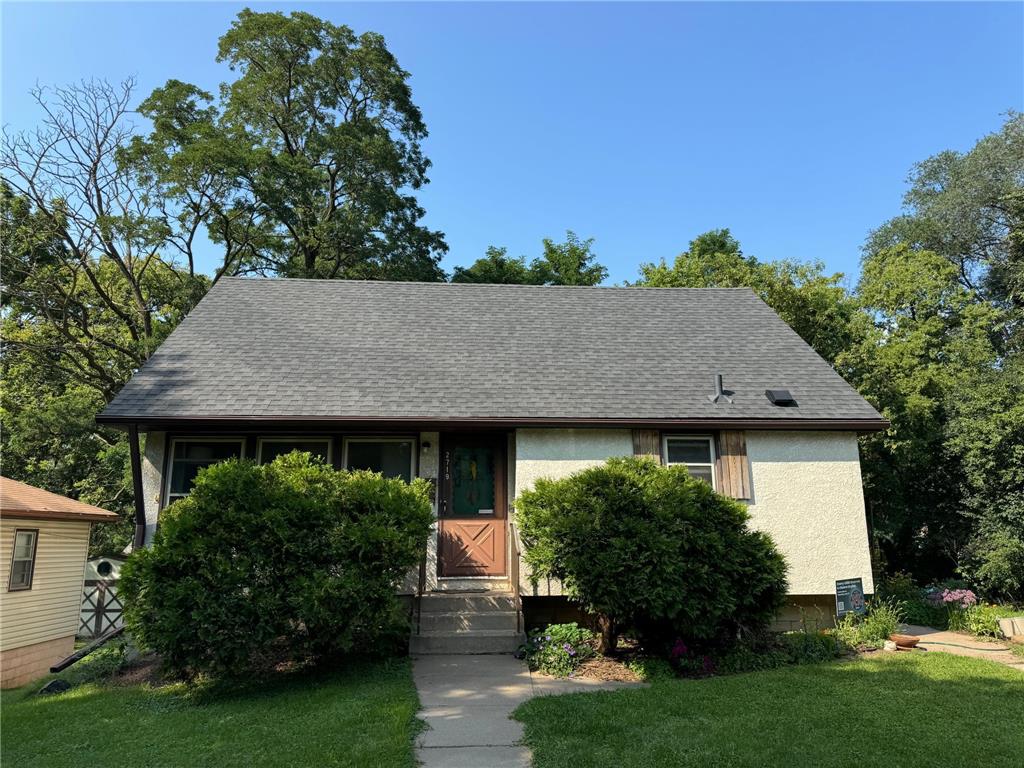 2719 8th Avenue E North Saint Paul MN 55109 6589990 image1