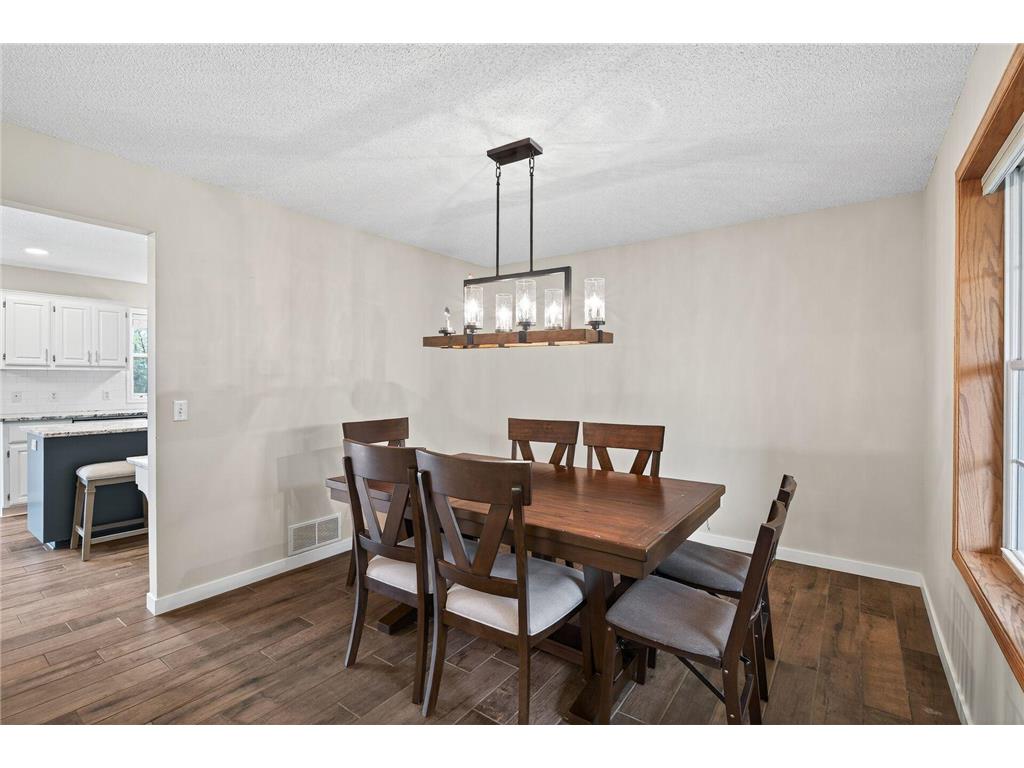 27190 Dupont Avenue New Market Twp MN 55020 7009540 image11