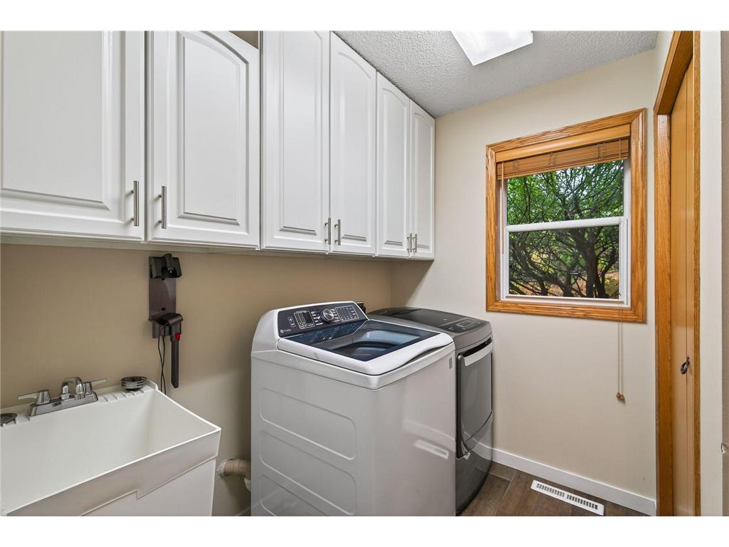 27190 Dupont Avenue New Market Twp MN 55020 7009540 image38