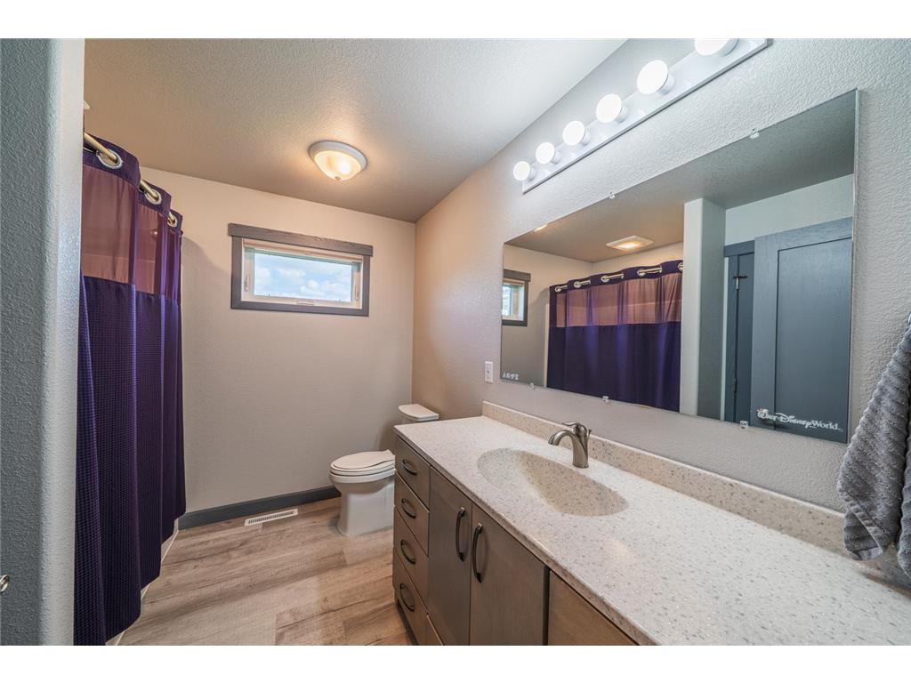 27196 Co Hwy 21 Detroit Lakes MN 56501 7006785 image20