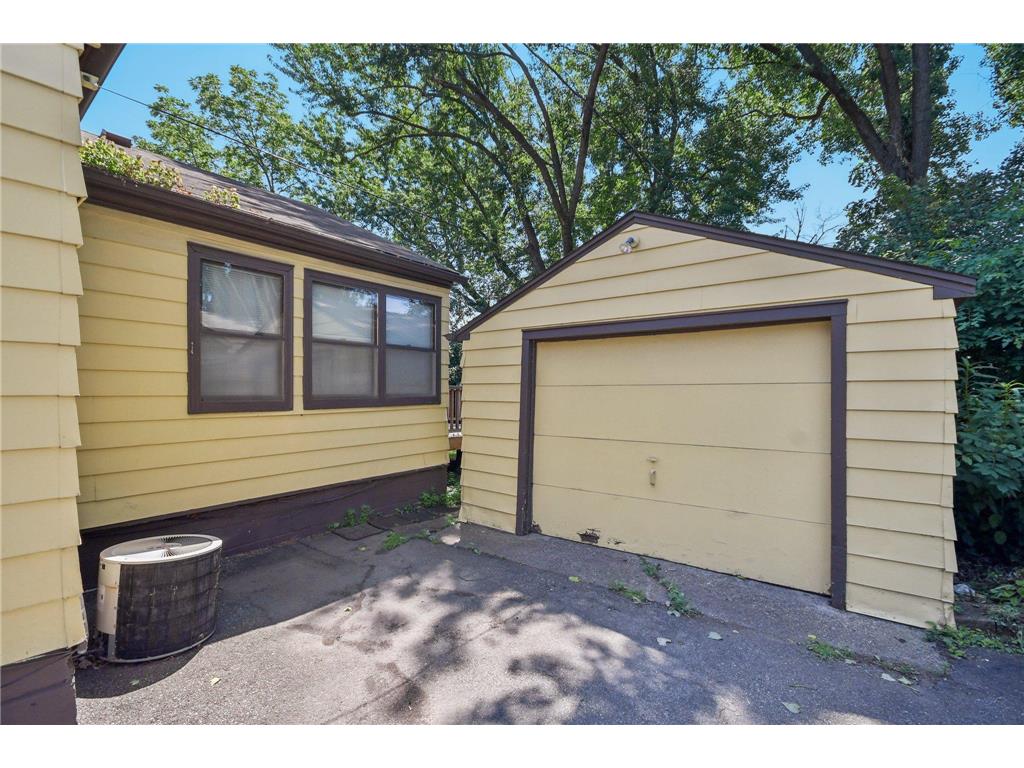 272 Butler Avenue E West Saint Paul MN 55118 6795233 image50