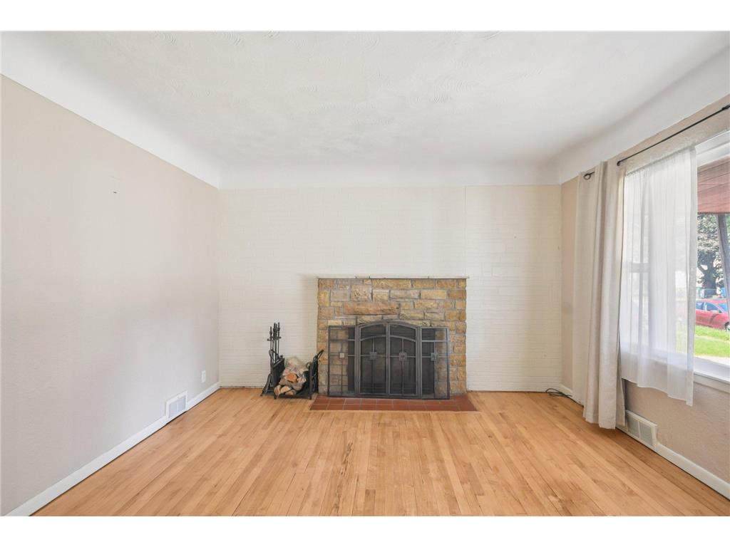 272 Butler Avenue E West Saint Paul MN 55118 6795233 image7