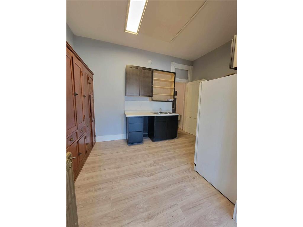 272 E 3rd Street Winona MN 55987 7018232 image20