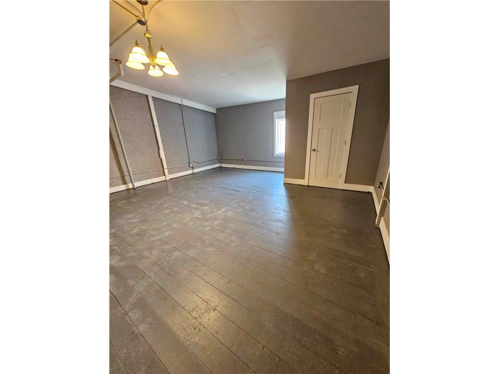 272 E 3rd Street Winona MN 55987 7018232 image7