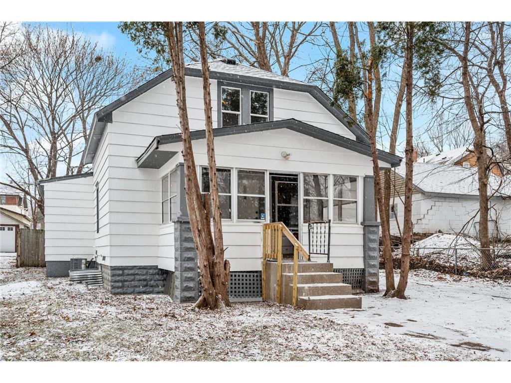 272 Morton Street W Saint Paul MN 55107 6475555 image1