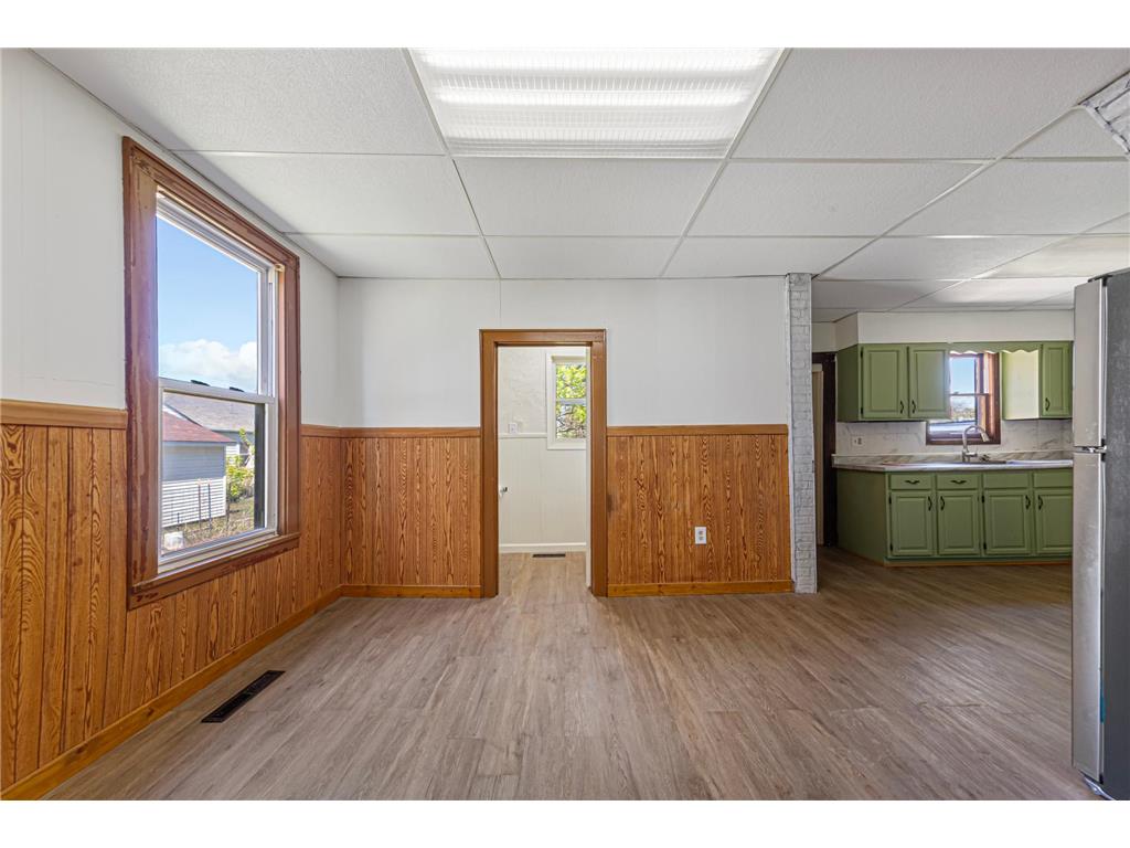 272 W Tyrone Street Le Center MN 56057 7068040 image10