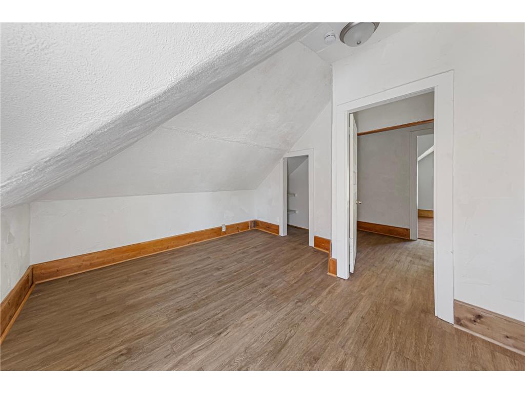 272 W Tyrone Street Le Center MN 56057 7068040 image21