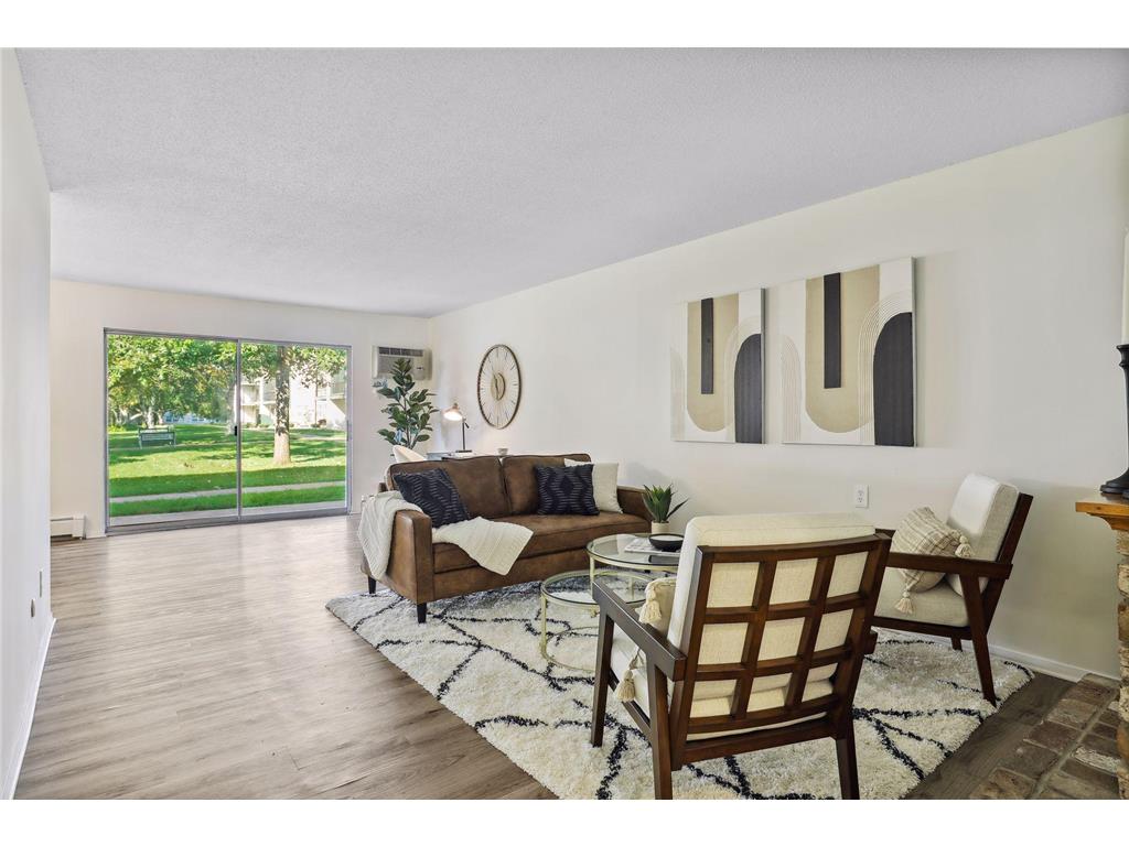2720 Dale Street N #C109 Roseville MN 55113 6438363 image1