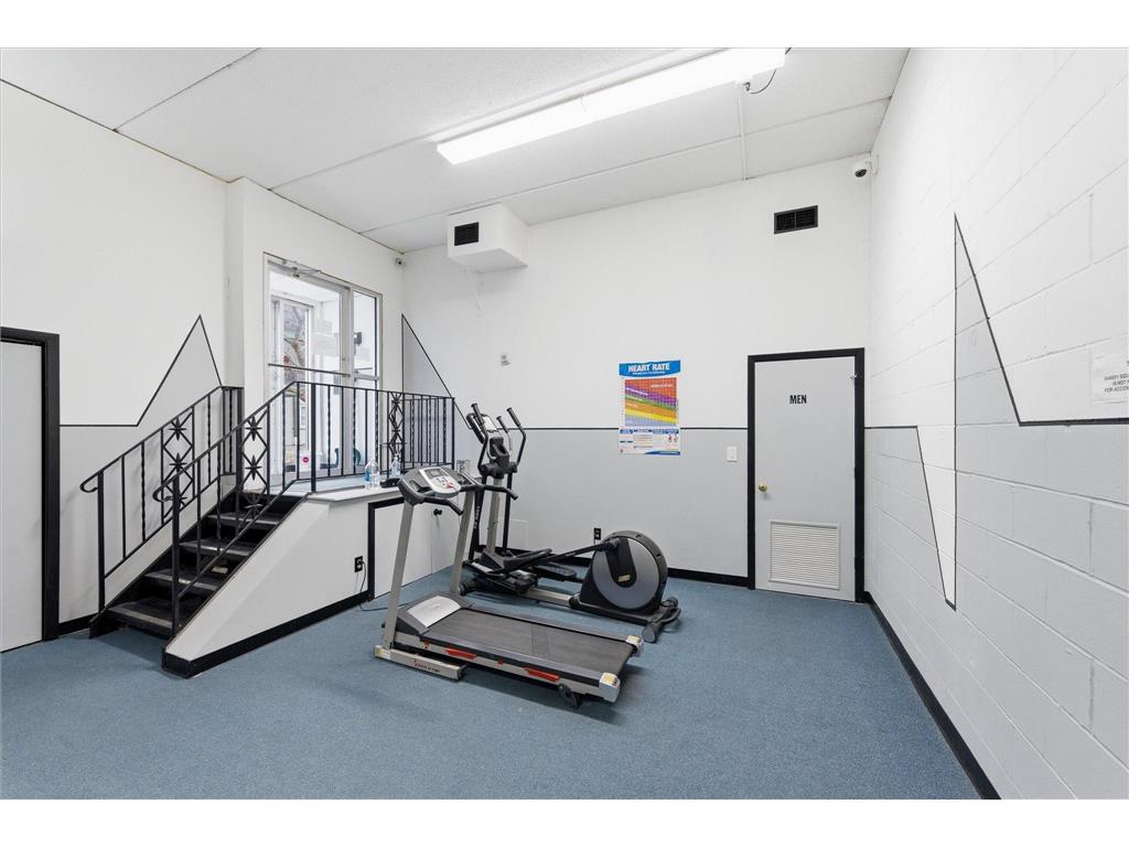 2720 Dale Street N #C114 Roseville MN 55113 7036491 image15