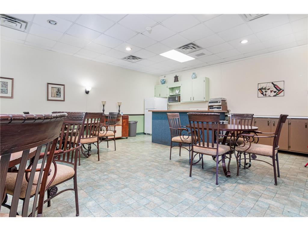 2720 Dale Street N #C114 Roseville MN 55113 7036491 image23