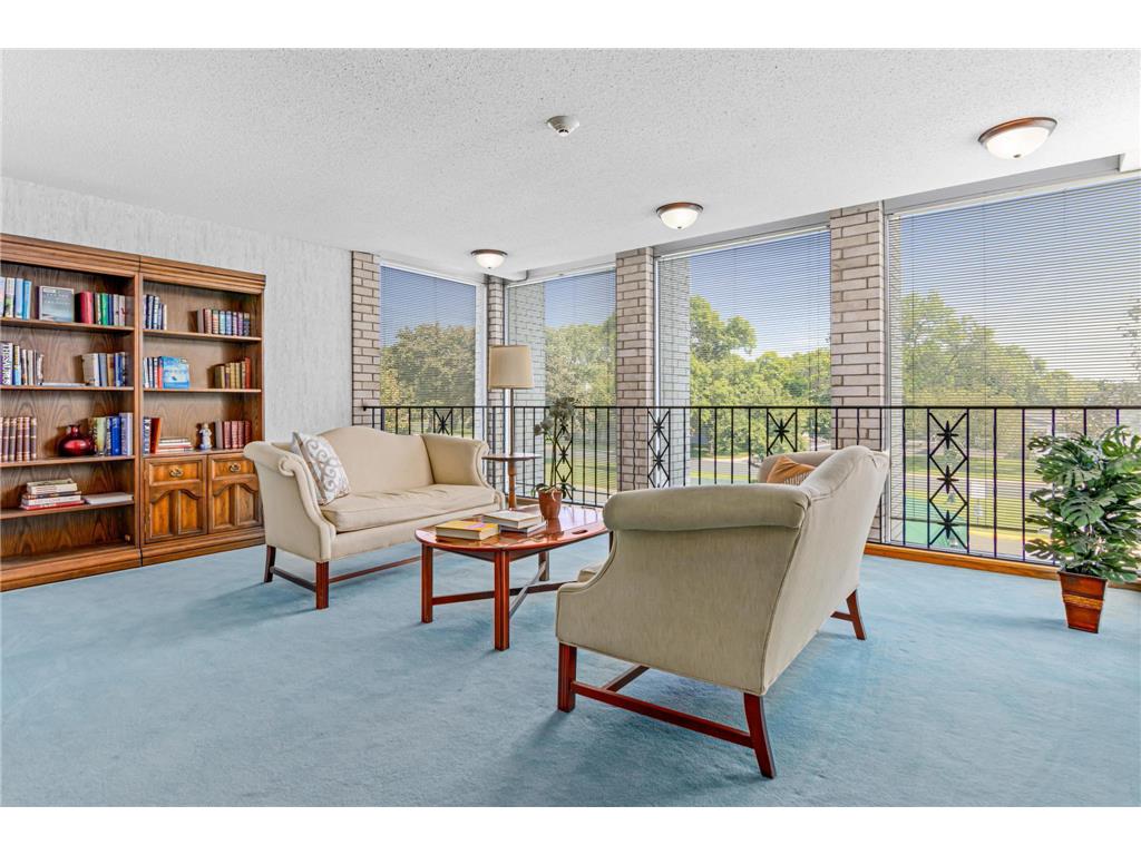 2720 Dale Street N #C114 Roseville MN 55113 7036491 image24