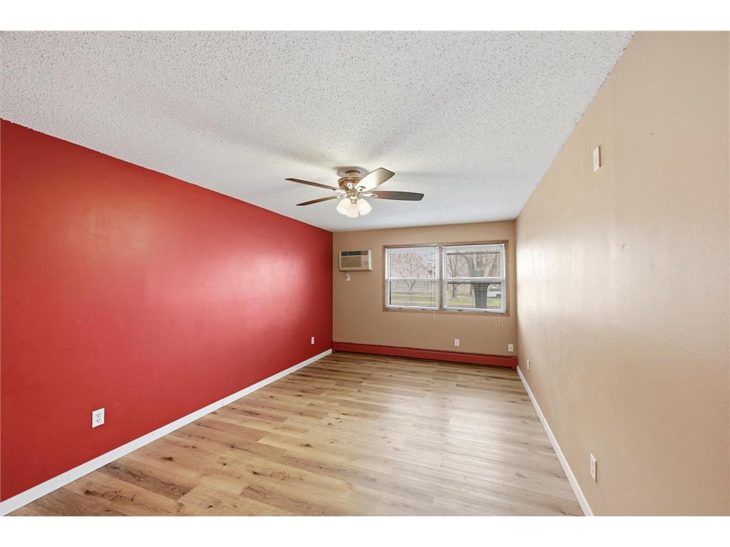 2720 Dale Street N #C114 Roseville MN 55113 7036491 image33