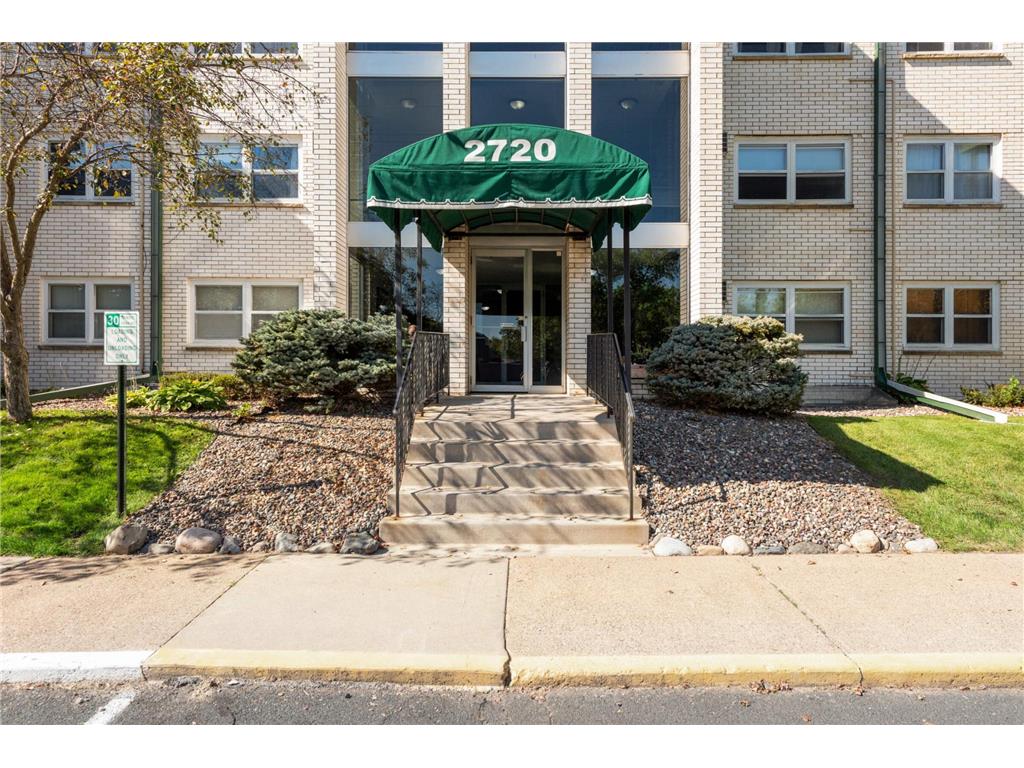 2720 Dale Street N #C212 Roseville MN 55113 6645064 image1
