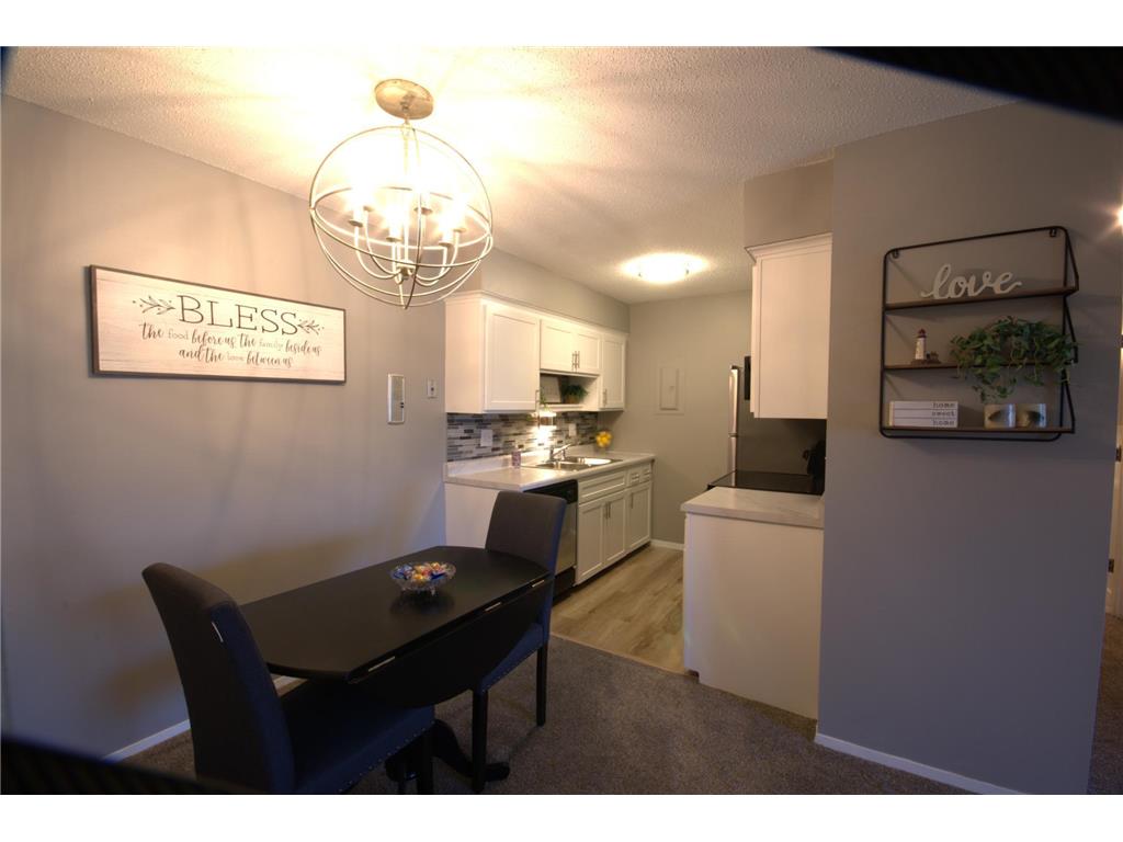 2720 Dale Street N #C212 Roseville MN 55113 6713420 image1