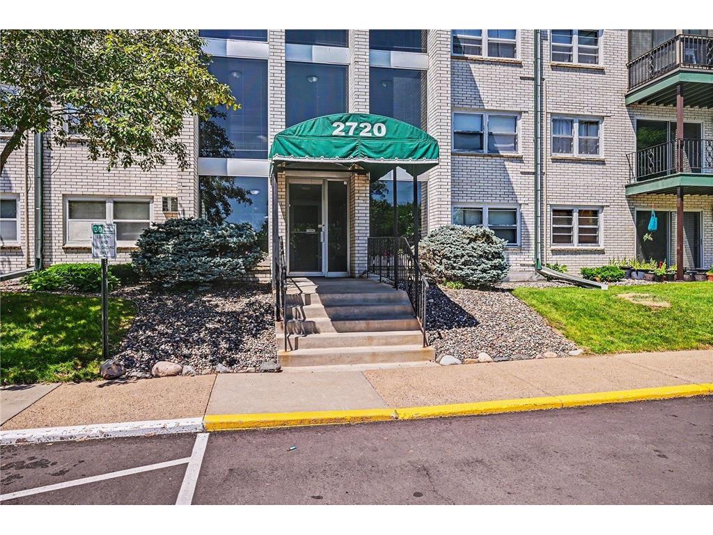 2720 Dale Street N #C313 Roseville MN 55113 7085476 image26