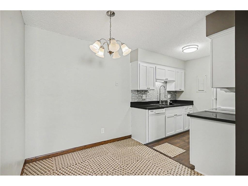 2720 Dale Street N #C313 Roseville MN 55113 7085476 image7