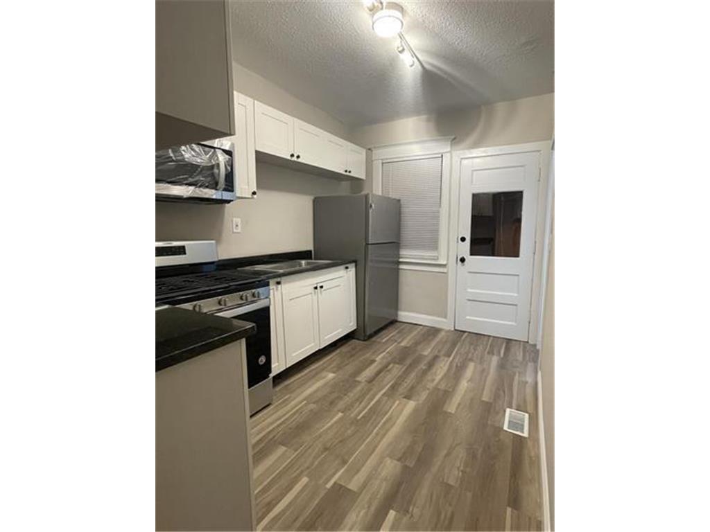 2720 Dupont Avenue S Minneapolis MN 55408 7076234 image2