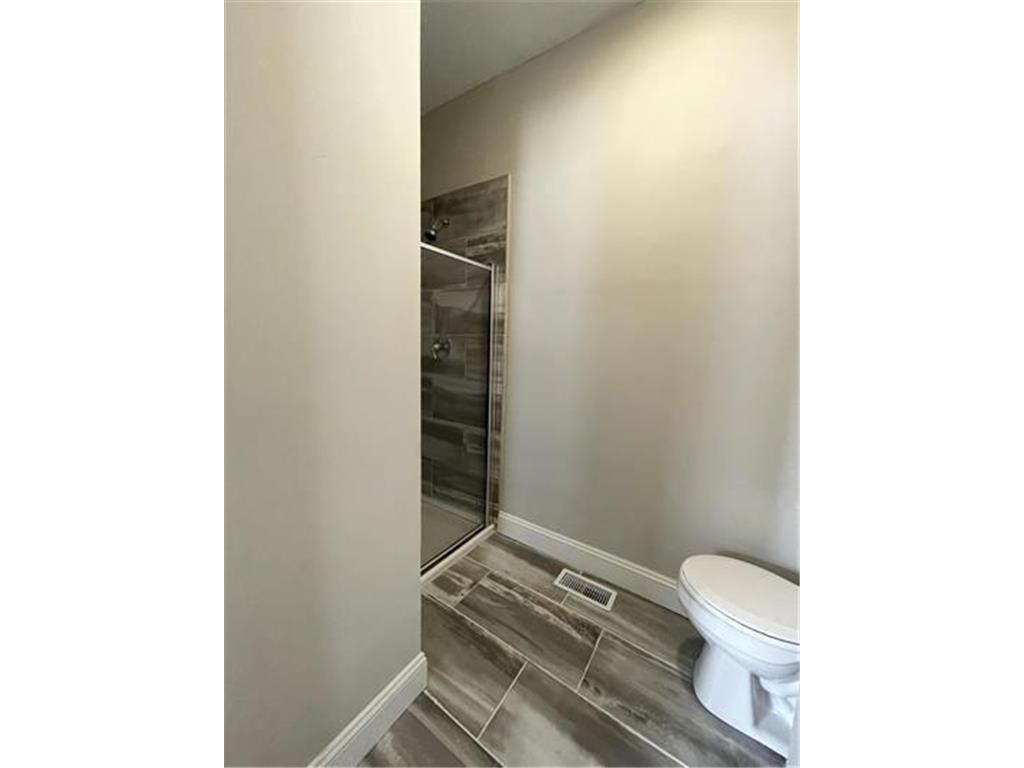 2720 Dupont Avenue S Minneapolis MN 55408 7076234 image9