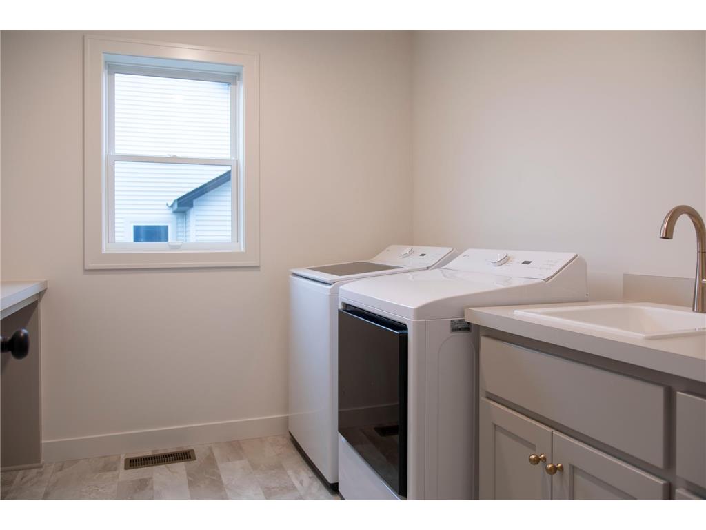 2720 Kensington Avenue NE Saint Michael MN 55376 6746958 image18