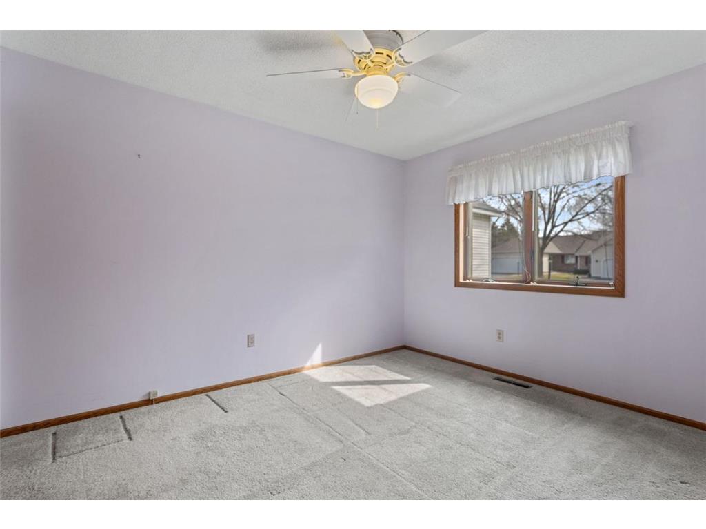 2720 Lake Court Drive #103 Mounds View MN 55112 7047574 image20