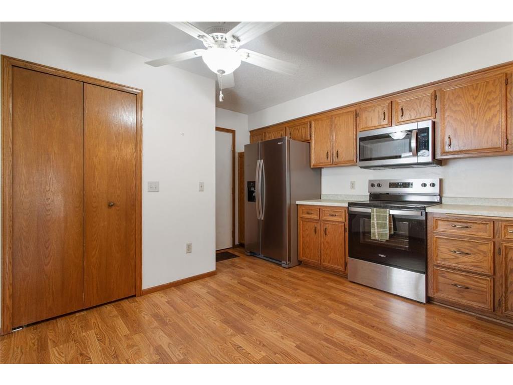 2720 Lake Court Drive #103 Mounds View MN 55112 7047574 image3