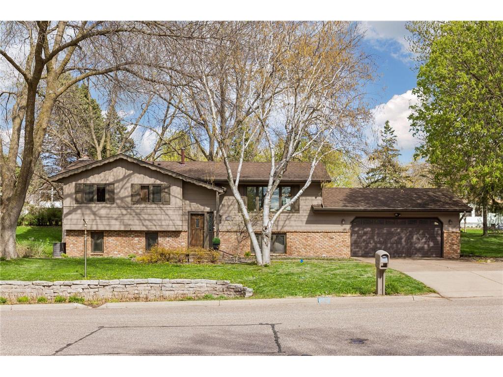 2720 Pineview Lane N Plymouth MN 55441 7028754 image1