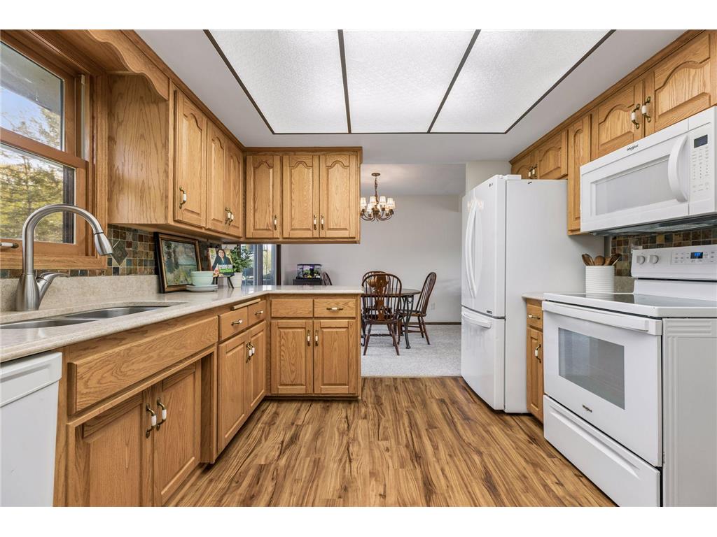 2720 Pineview Lane N Plymouth MN 55441 7028754 image11