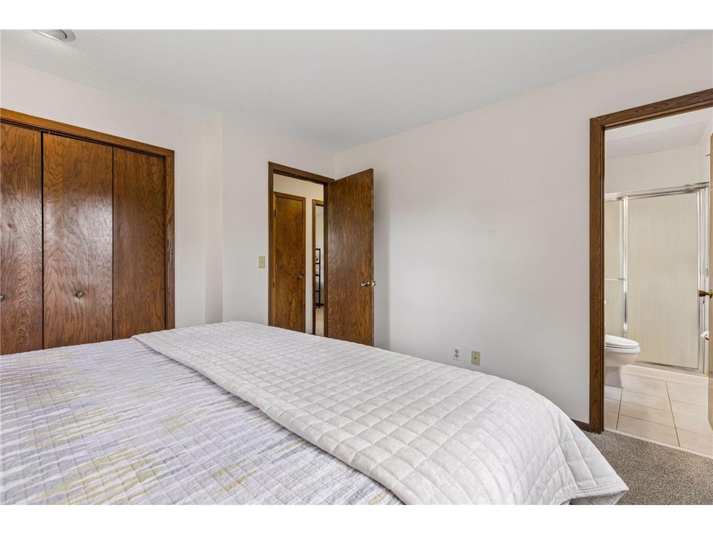 2720 Pineview Lane N Plymouth MN 55441 7028754 image13