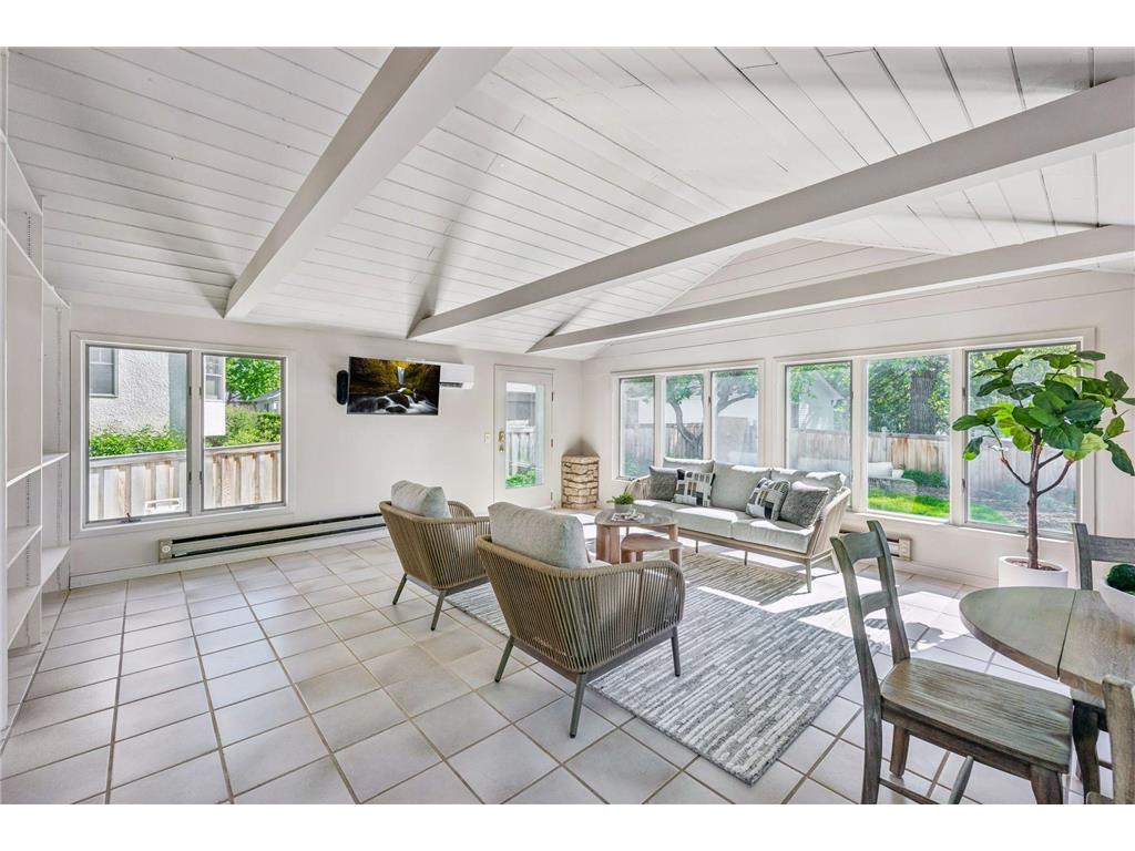 2720 Sunset Boulevard Minneapolis MN 55416 7084230 image16