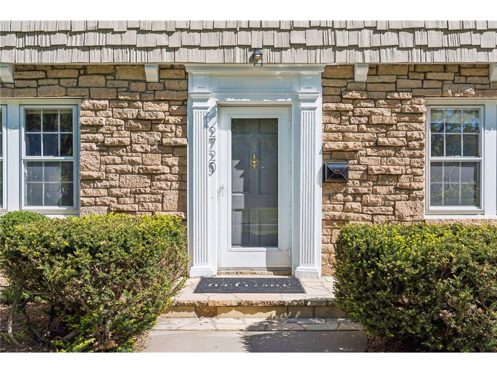 2720 Sunset Boulevard Minneapolis MN 55416 7084230 image2