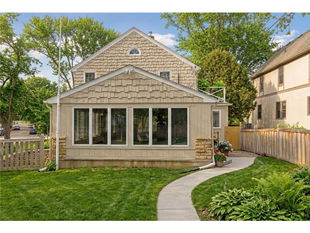 2720 Sunset Boulevard Minneapolis MN 55416 7084230 image30