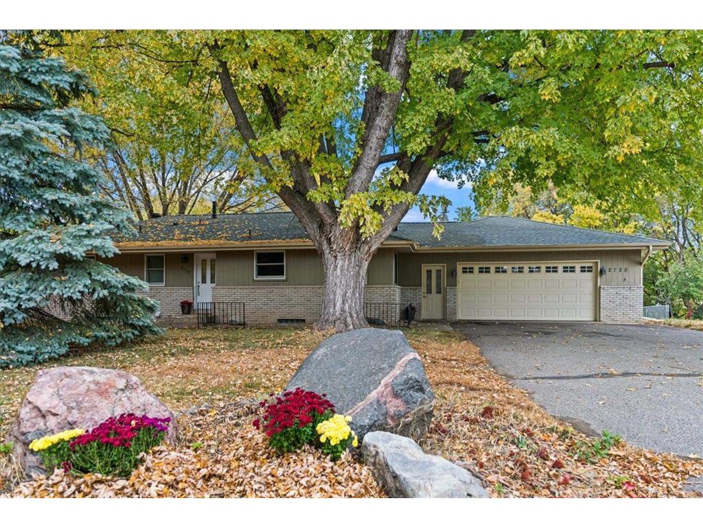 2720 Williams Drive, Burnsville, MN 55337 MLS 6272514 Edina Realty