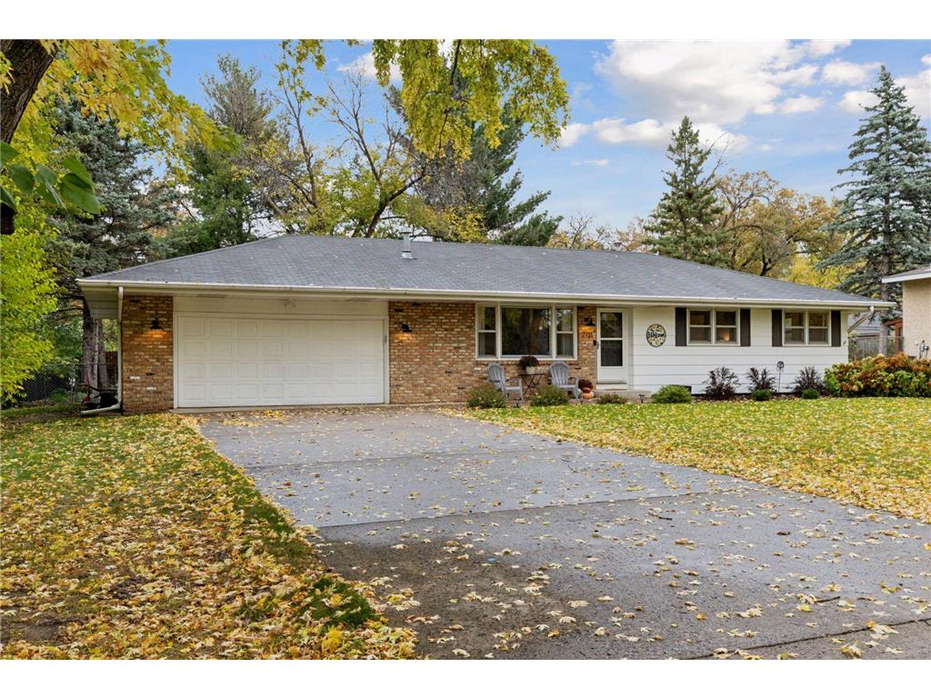 2721 109th Avenue NW Coon Rapids MN 55433 6806523 image1