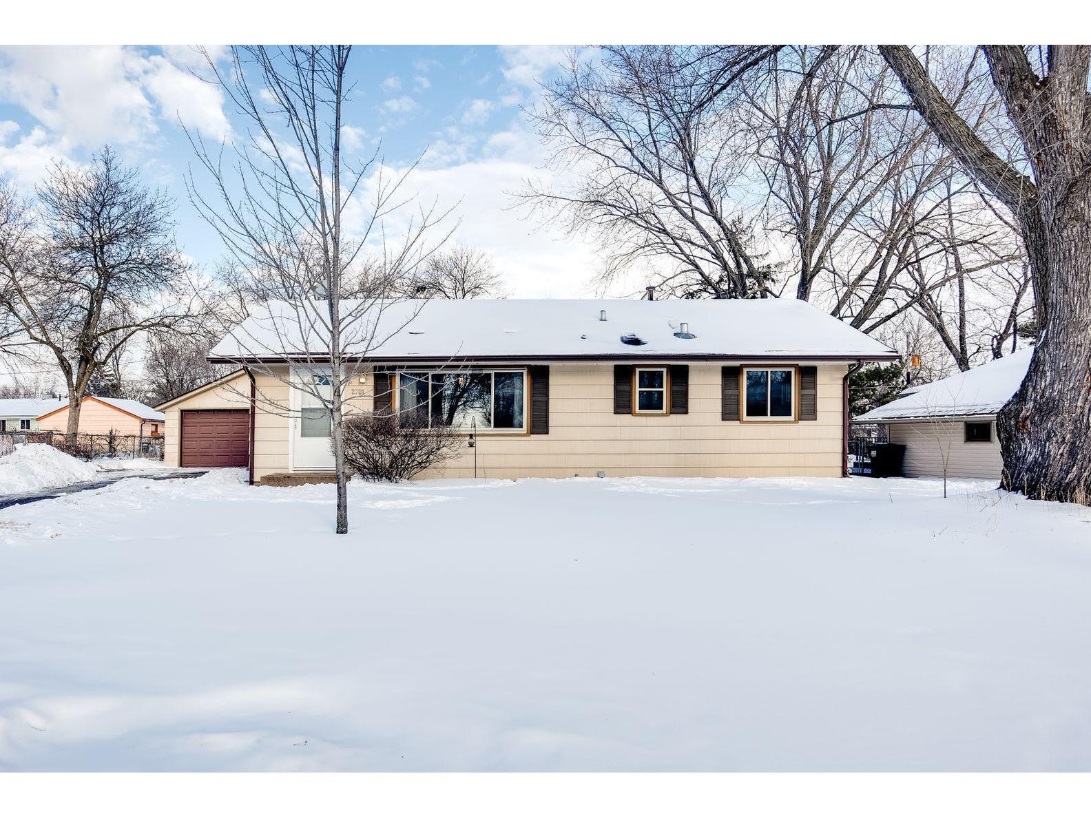 2721 121st Avenue NW Coon Rapids MN 55433 6143540 image1