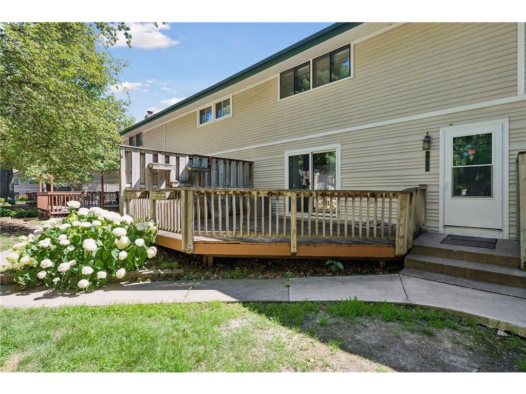 2721 Upland Court Plymouth MN 55447 7109328 image2