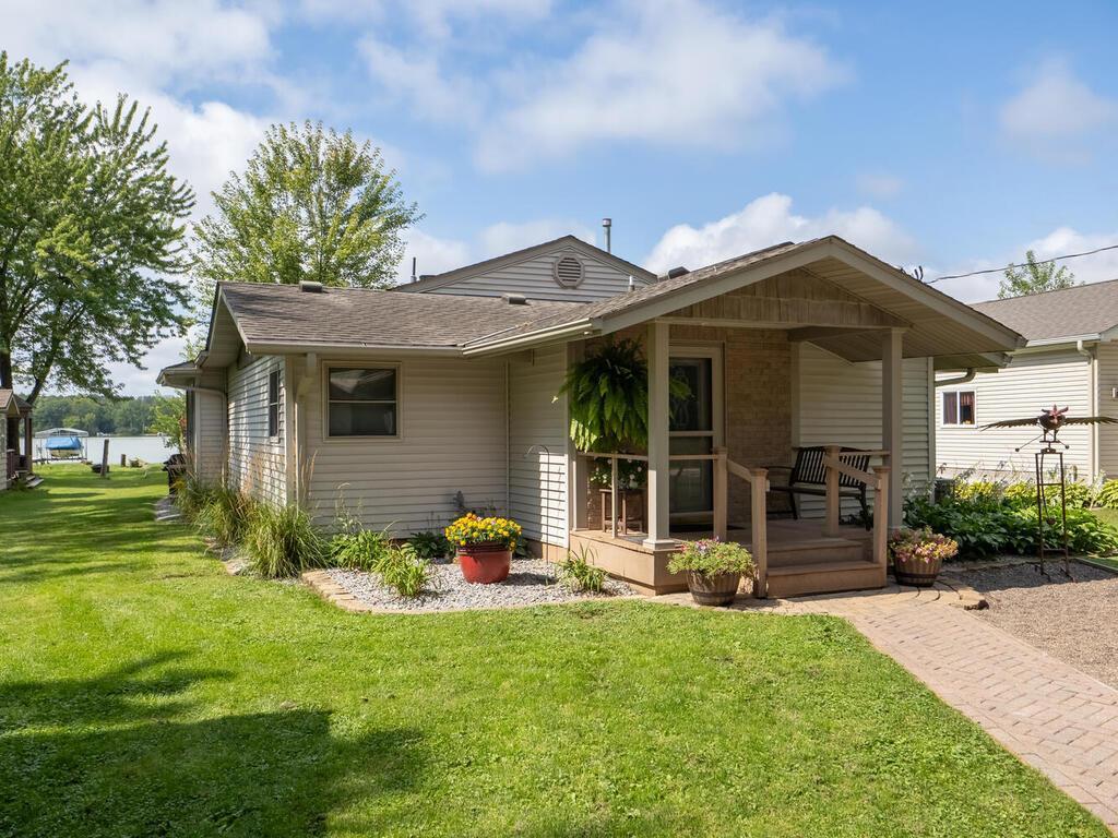 27212 Lakewood Drive NW Isanti MN 55040 - Long Lake 6778669 image1