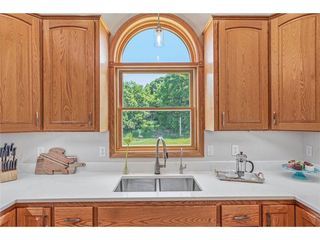 27215 140th Street NW Livonia Twp MN 55398 7078332 image22