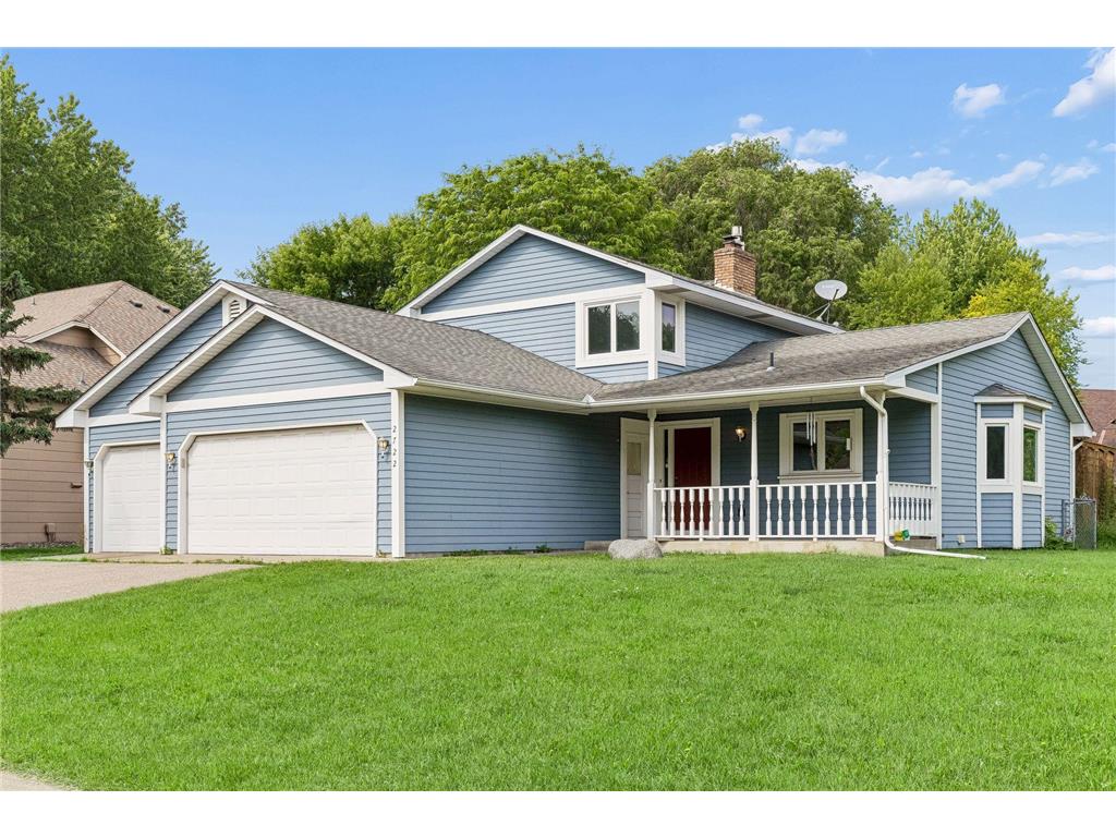 2722 Innsbruck Drive New Brighton MN 55112 7038699 image1