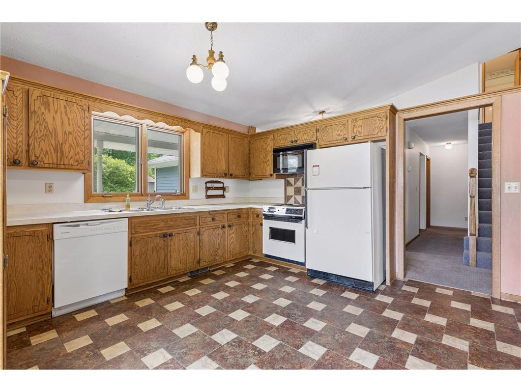 2722 Innsbruck Drive New Brighton MN 55112 7038699 image12