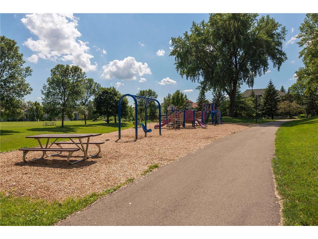 2722 Innsbruck Drive New Brighton MN 55112 7038699 image39