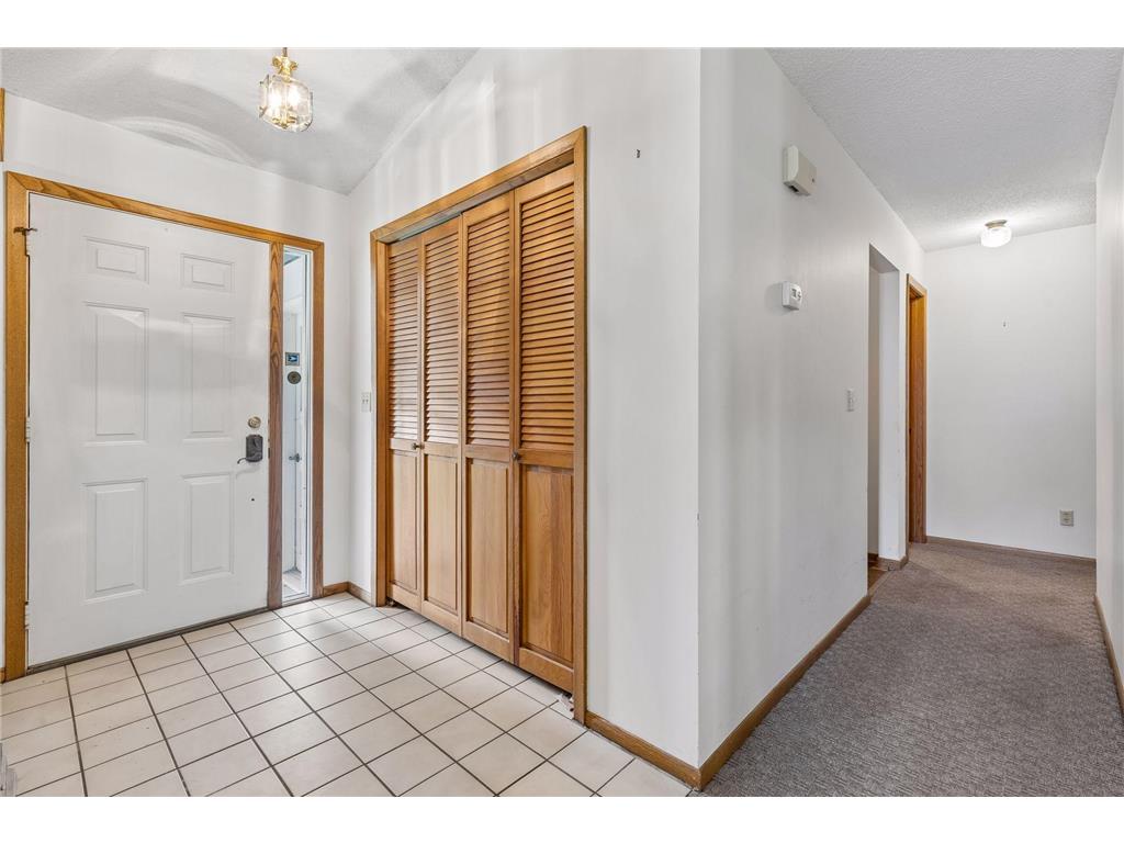 2722 Innsbruck Drive New Brighton MN 55112 7038699 image5
