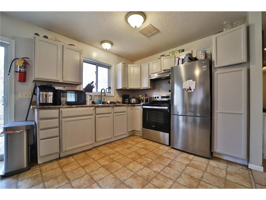 2723 Division Street E Brainerd MN 56401 7052577 image2